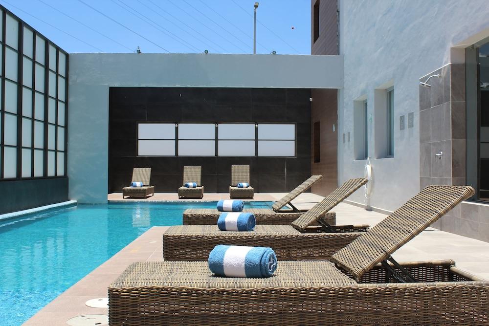 Hotel La Quinta By Wyndham Aguascalientes Exterior foto